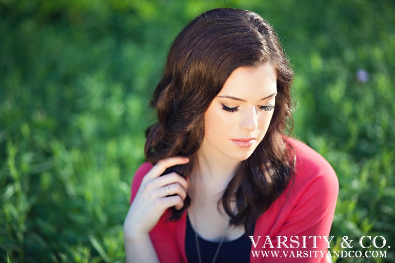 girl sitting outdoors maine senior photography